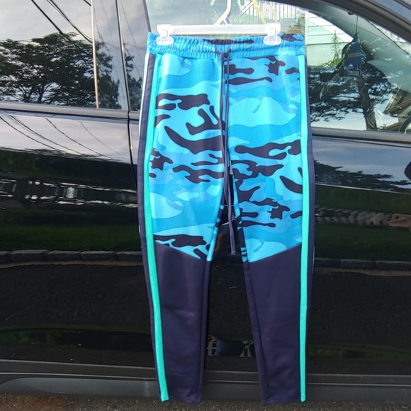 sb royal blue Other - Blue camos
